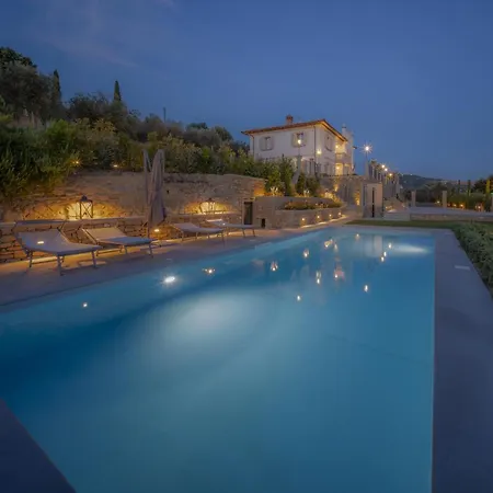 Lucia Villa Cortona